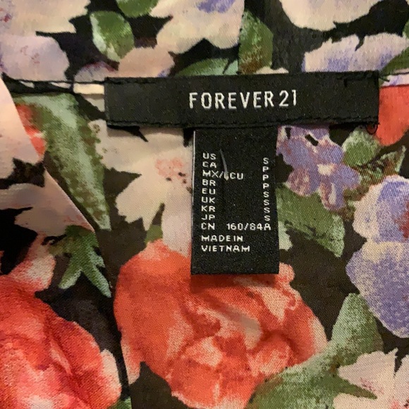 Forever 21 Floral Chiffon Peplum Blouse - Picture 8 of 9